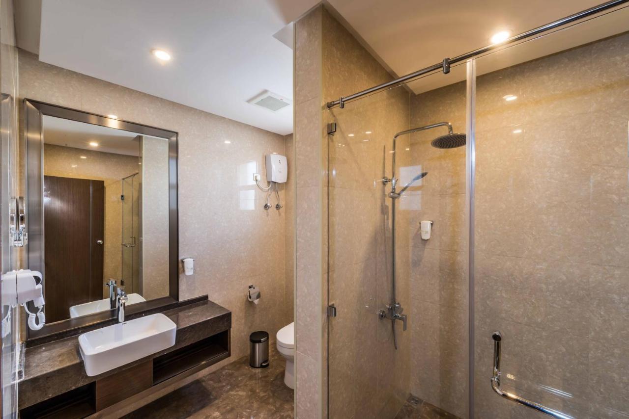 Hotel Aber Al Yasmin Rijad Zewnętrze zdjęcie