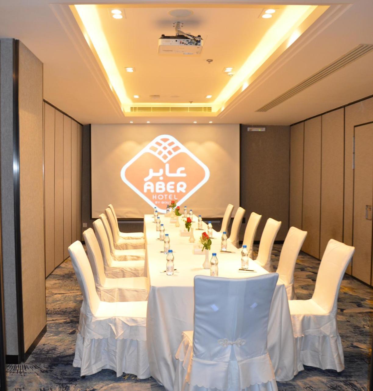 Hotel Aber Al Yasmin Rijad Zewnętrze zdjęcie